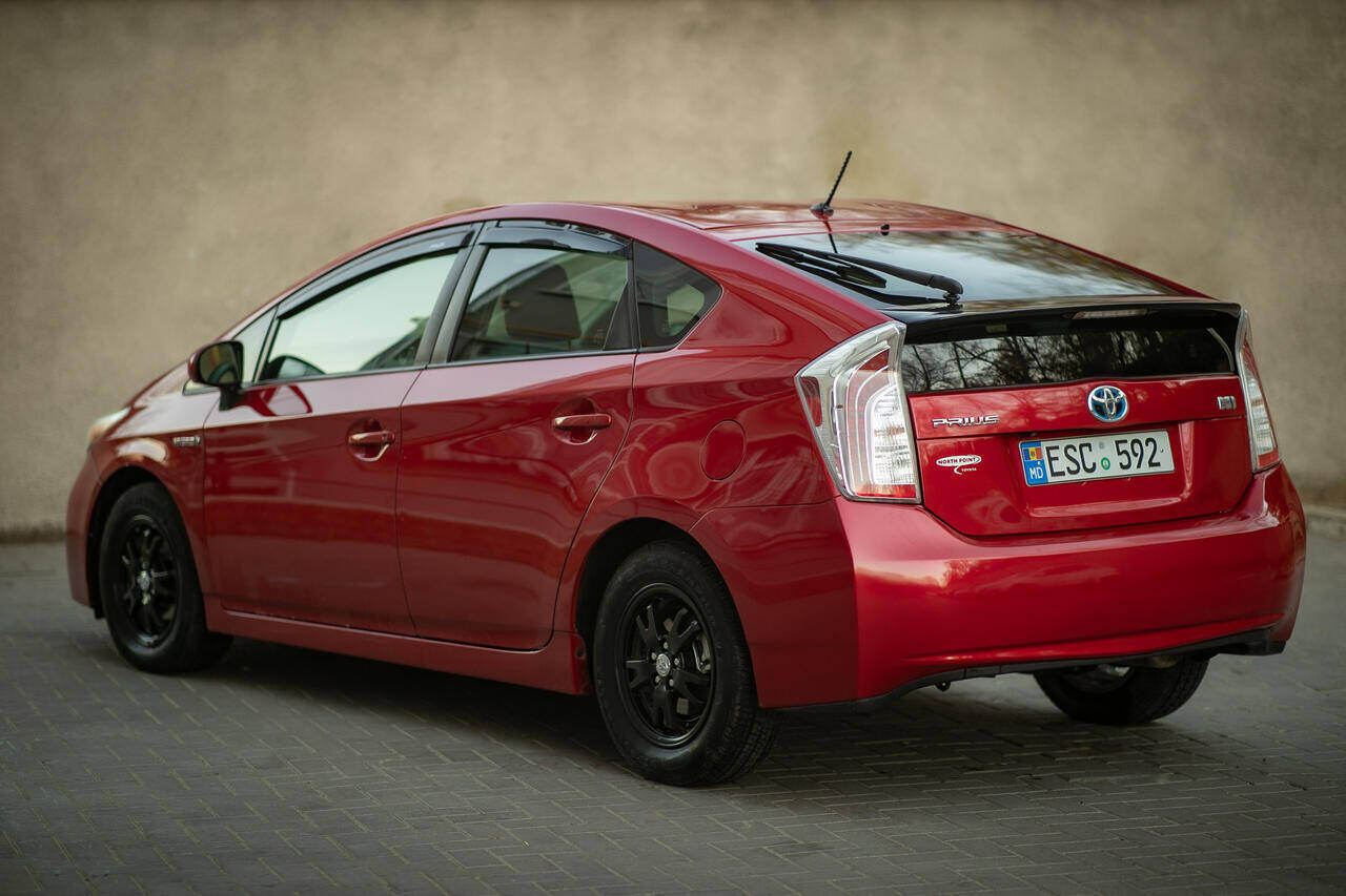 Prius 30